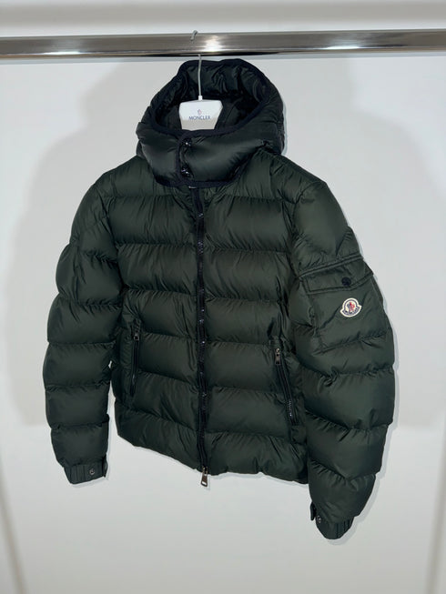 Moncler Jacket Hymalay size 3 forest green